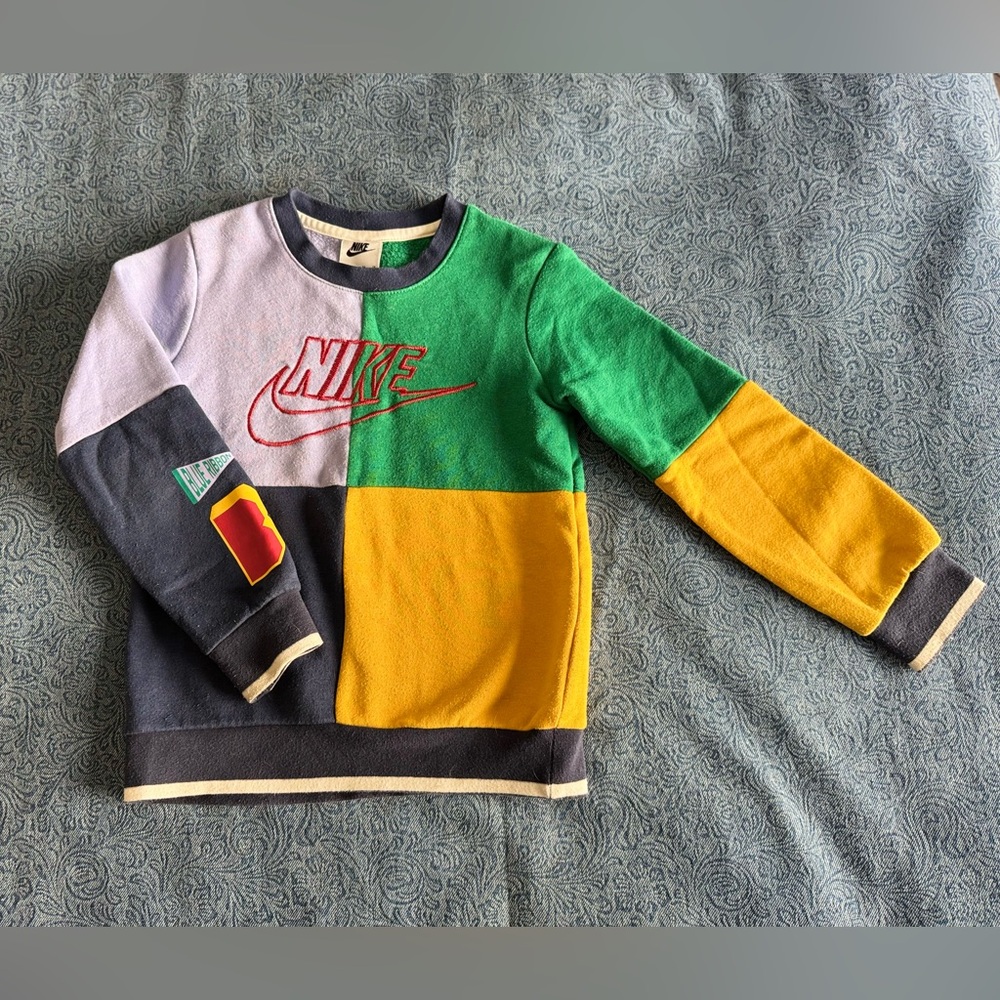 Nike Kids Colorblock Patchwork Fleece Sweatshirt | Size M